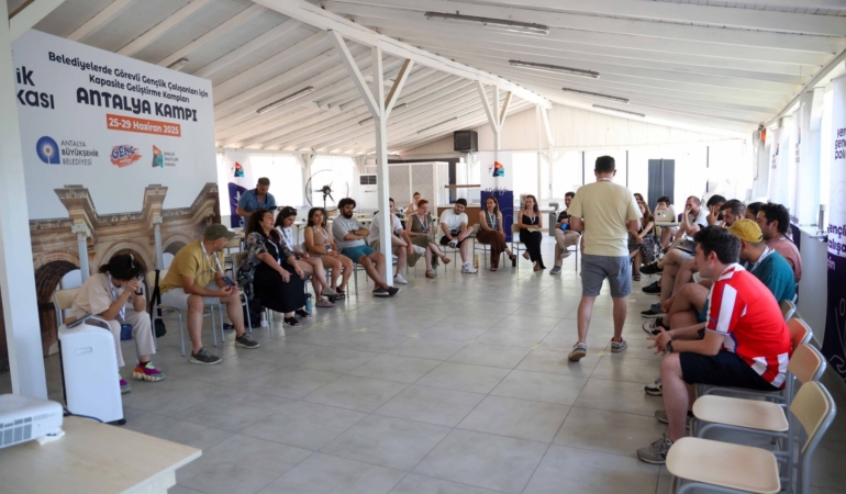 Gençlik İçin Üç Büyükşehirden Ortak Adım!