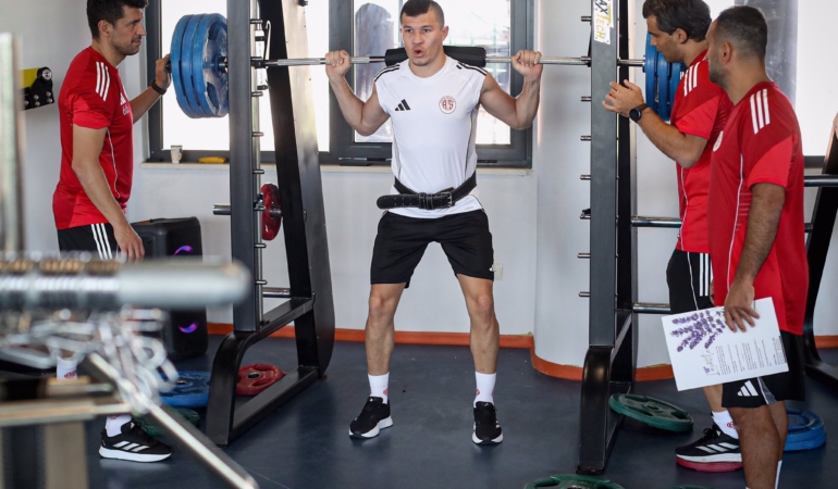 Antalyaspor’da Maksimal Kuvvet Testleri Gerçekleşti