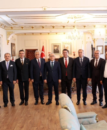 Sivas’ta Esnaf Ziyareti: Samimi Karşılama!