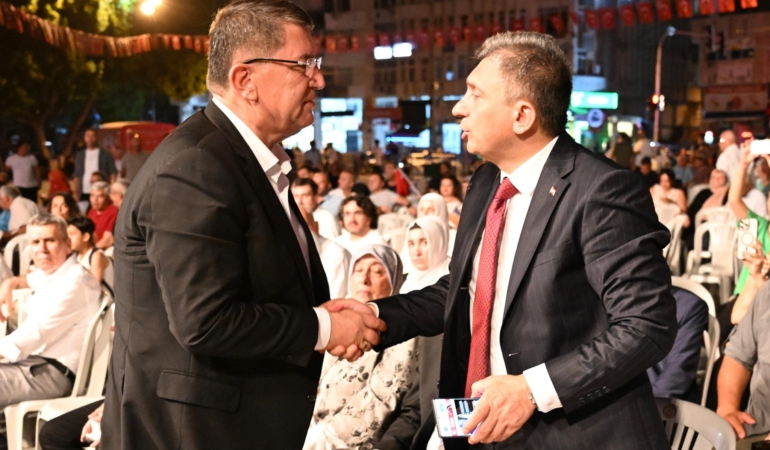 15 Temmuz’da Demokrasi İçin Bir Araya Geldik!