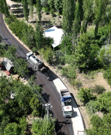Kaş’ta Grup Yolları Asfaltlanıyor!