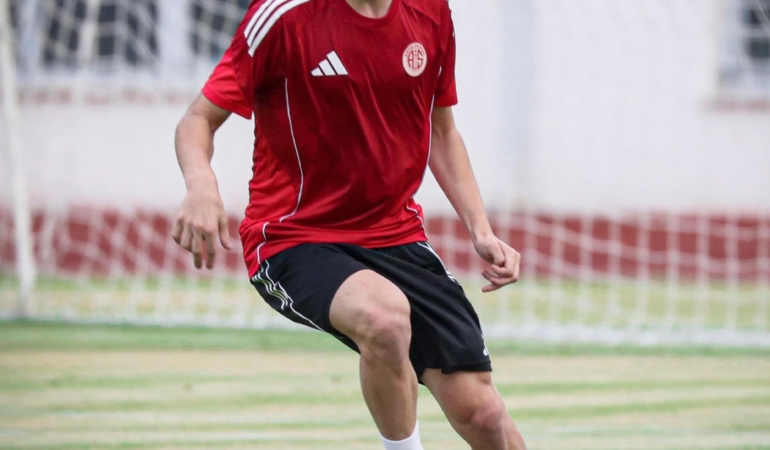 Antalyaspor’un Antrenmanından Renkli Kareler!