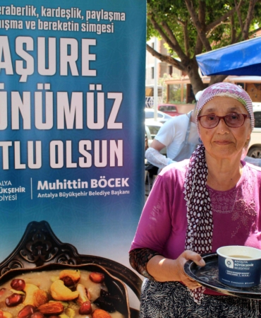 Muharrem’de Antalya’da Aşure İkramı Başlıyor!