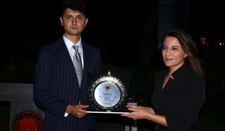 Serik’te Savcı Türkan Bal’a Duygusal Veda