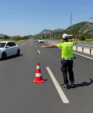 Antalya’da 16 Bin 844 Araç ve Sürücüye Ceza!