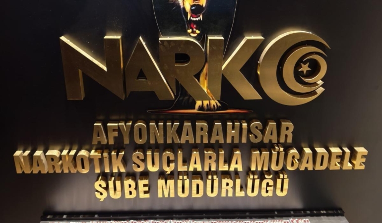 Afyon’da Otobüste 1368 Uyuşturucu Ele Geçirildi!