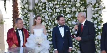 Büyükşehir Başkanı Böcek Gözaltına Alındı!