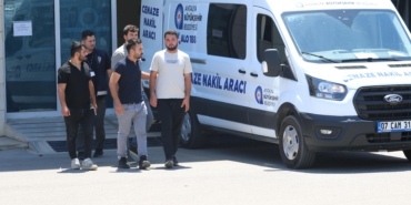 Kız Kardeşini 14 Bıçakla Öldüren Ağabey Tutuklandı