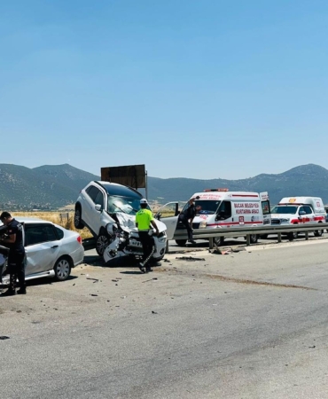 Burdur’da Kaza: 5 Yaralı, İki Bebek de Var!
