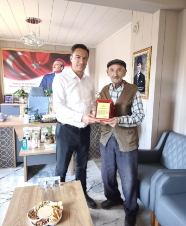 Huzurevi İçin Arazi Bağışlayan Hayati Amca!