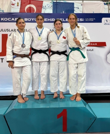 Burdur Judo Takımı’ndan Kocaeli’nde 6 Madalya!