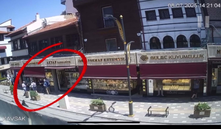 Polis, dolandırıcılıktan vatandaşı kurtardı!