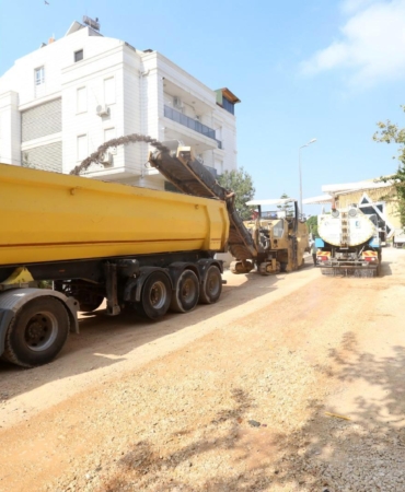 Kepez’de 5 Sokakta Yol Yenileme Seferberliği!