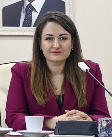 Antalya’ya Yeni Başkan Vekili: Büşra Özdemir