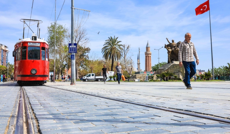 Antalya’da 15 Temmuz’da Ulaşım Ücretsiz!