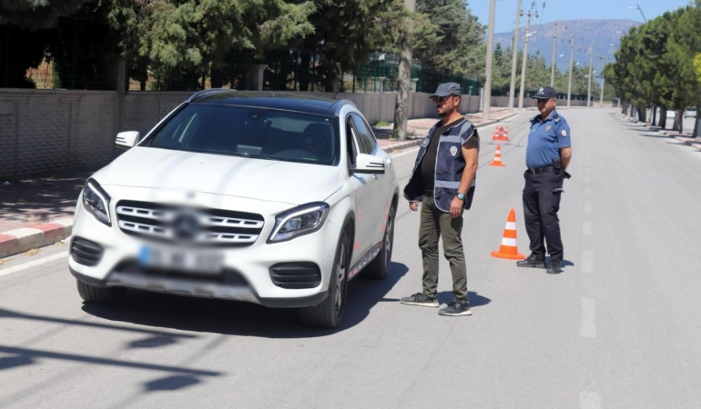 Burdur’da 15 Günde 16 Bin Kişi Sorgulandı!