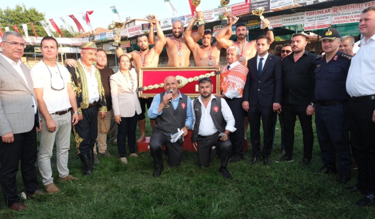 Altınyayla’da Orhan Okulu Başpehlivan Oldu!