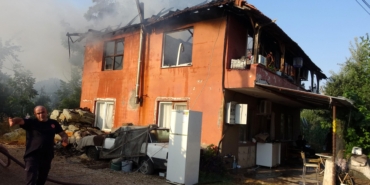 Torunlarını Alevlerden Kurtaran Dede