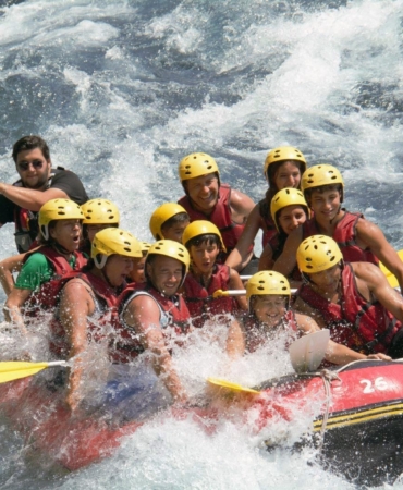 Köprüçay Rafting: Tatilcilerin Yeni Gözdesi!