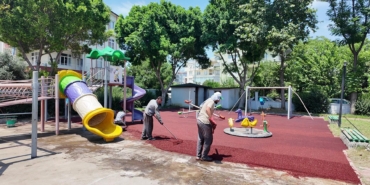 Serik’te Park Yenileme Çalışmaları Başladı