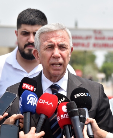 Mansur Yavaş’tan Tutuklu Başkanlara Destek Ziyareti