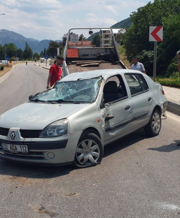 Takla Atan Araçta Emniyet Kemeri Hayat Kurtardı!