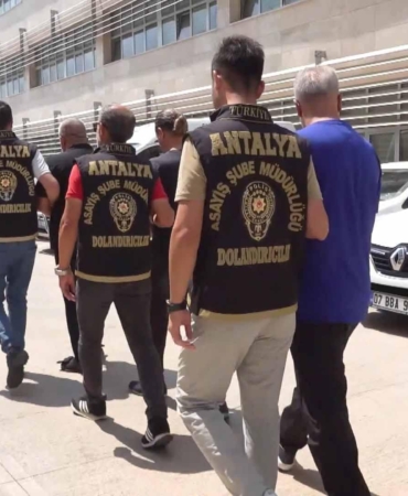 Antalya’da 3.4 Milyon TL’lik Dolandırıcılık Çetesi