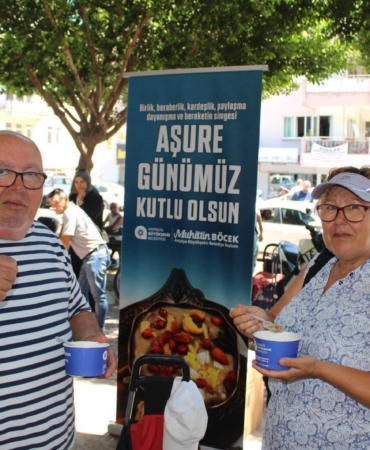 Antalya’da Aşure Bereketi 19 İlçede Yaşanıyor!