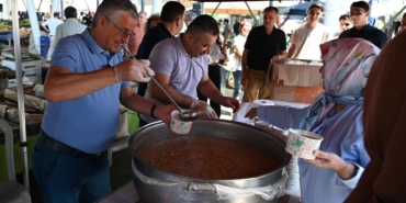 Kemer’de Aşure İkramı Başladı, Kardeşlik Vurgusu!