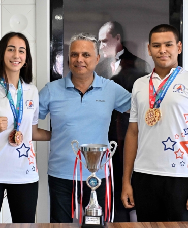 Altın Madalya Avcıları: Muratpaşa’nın Gururu