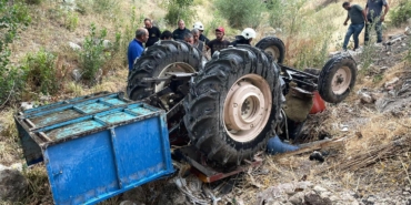 Traktör Devrildi, Öğretmen Hayatını Kaybetti