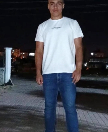 Irmağa düşen topu almak için suya atlayan Özgür kayboldu