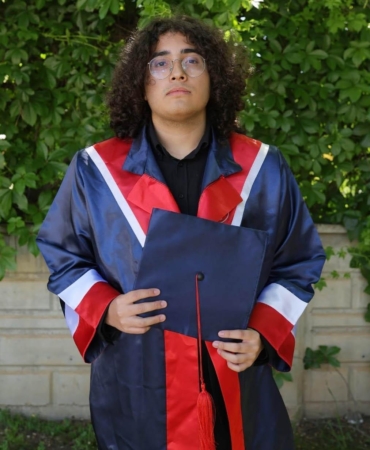 Bucak'ta 4 öğrenci 2025 YKS'de Türkiye derecesi elde etti