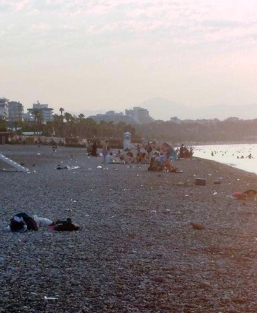 Antalya gece-gündüz çok sıcak