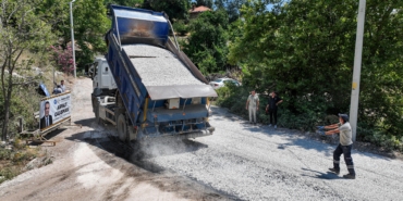 Serik Haskızılören Mahallesi yeni yoluna kavuştu