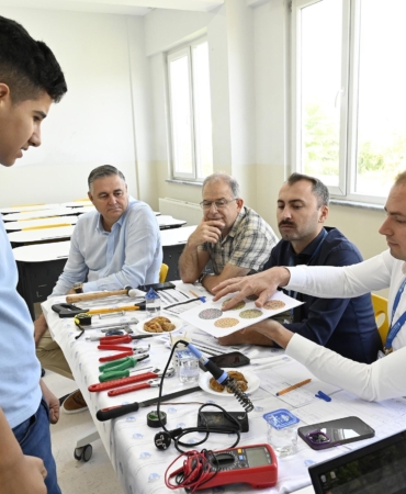 Öğrencilerde aranan şartlar; mesleki yatkınlık ve büyük hayaller