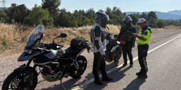 Antalya'da motosiklet sürücülerine 'şok' denetim