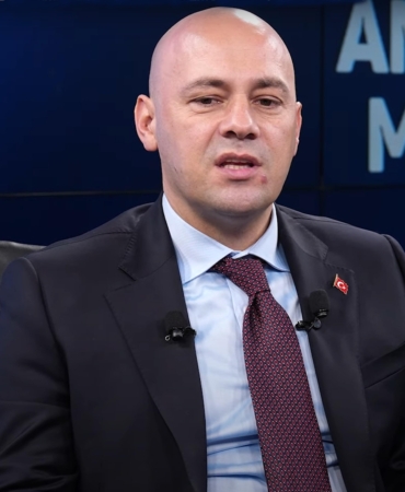 Antalya Büyükşehir Belediyesi'ne yönelik yeni operasyon; 3 gözaltı