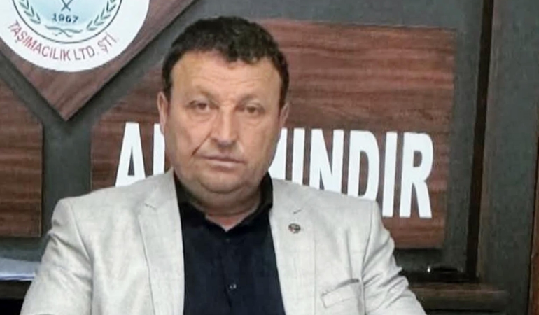 Belediye başkanı kazada yaralandı