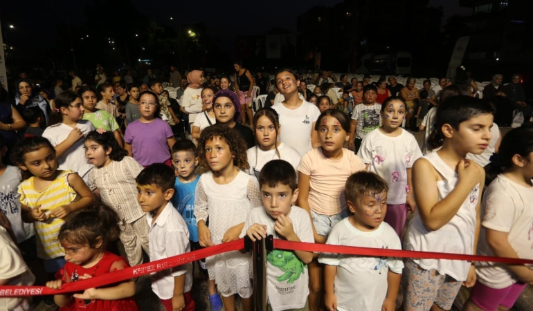 Çocuklar, Çankaya’da Sahne Kepez ile coştu