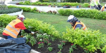 Kepez’den yeşil alanlara özenli dokunuş