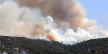 Eskişehir’de çıkan orman yangını, 3’üncü günde Afyonkarahisar’da sürüyor