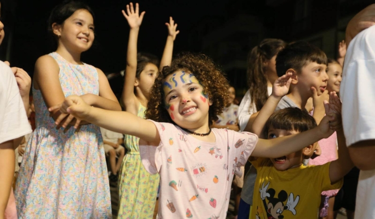 Sahne Kepez, gönülleri fethetti