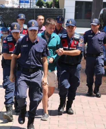 Rusların cinayetle biten kavgasında 2 şüpheli adliyede