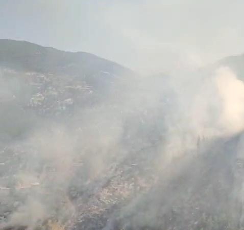 Antalya’da 3 yangın kontrol altında, 1’ine müdahale sürüyor (4)