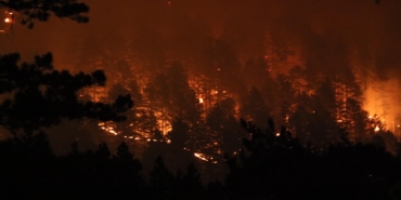 Antalya’da rekor sıcaklıkta ‘orman yangını fırtınası’ (2)