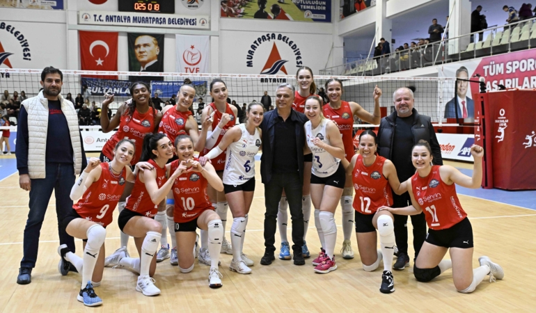 Paşa’nın Sultanları lige dönüyor