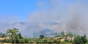 Antalya’da 2 orman yangını sürüyor; 2’si kontrol altında (4)