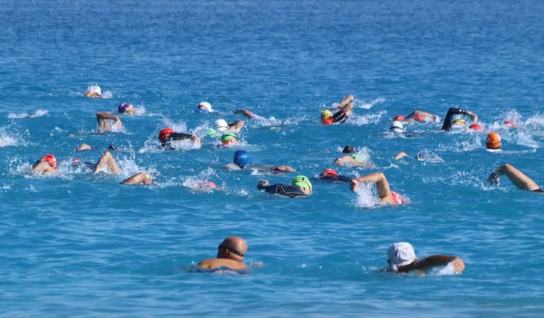 Salda Gölü’nde Triatlon heyecanı