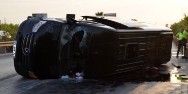 Minibüsün çarptığı çekicinin sürücüsü öldü